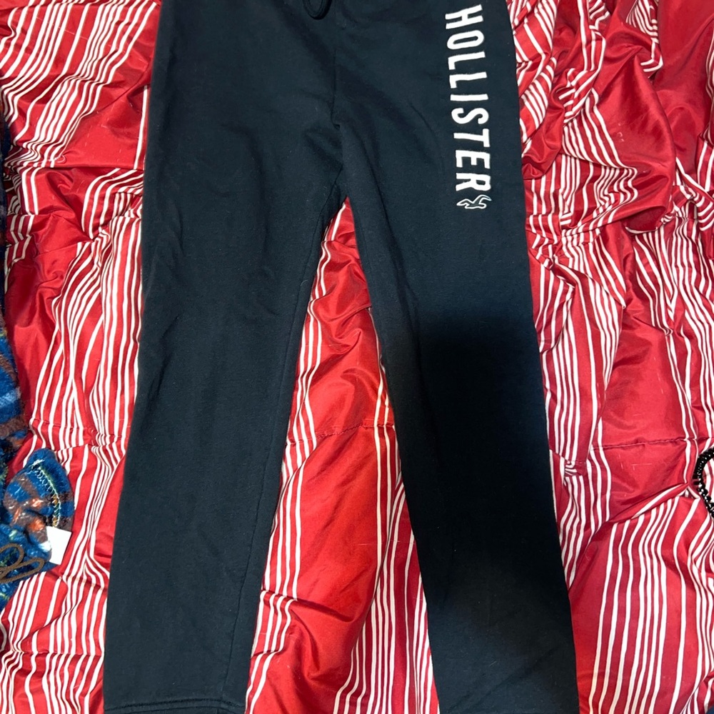 hollister black joggers